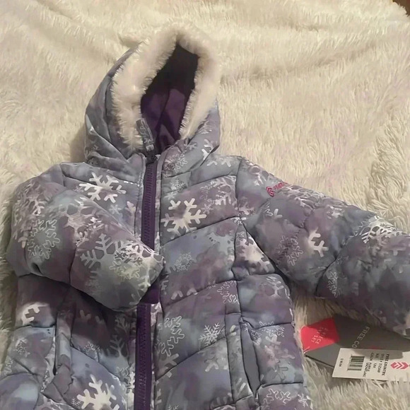 Free country coat for baby one pieza 12 M - Picture 2 of 11
